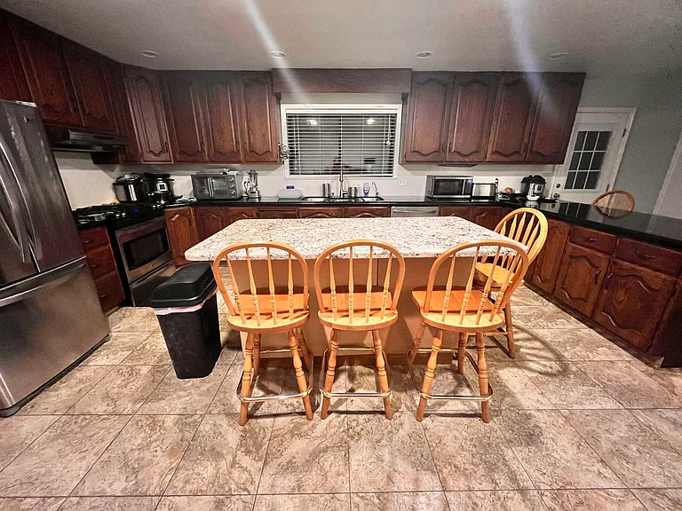 1975 Laguna Vista Dr — Photo 31