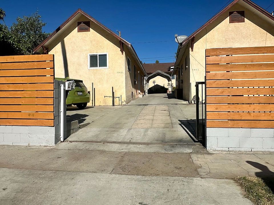 1st image of 4491 Pyrites St