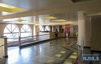 2nd image of 111 Mulberry St #2-B