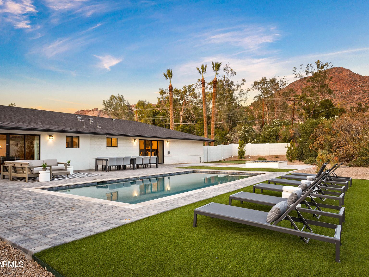 ハウス 14b5da9302a06b467f7f7104997a6f