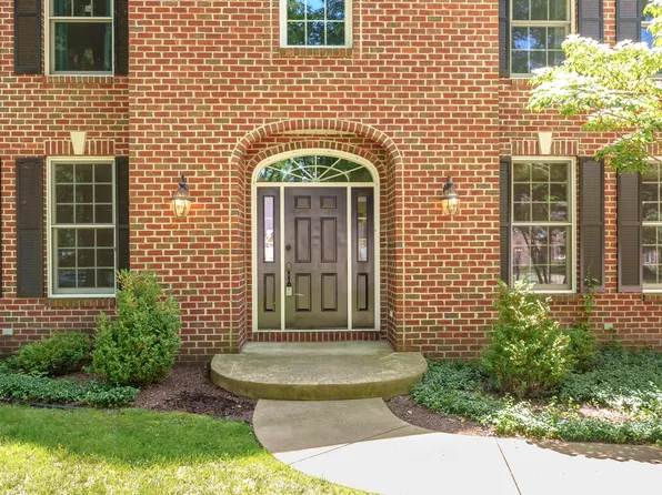 2999 Brynmawr Dr, Portage, MI 49024