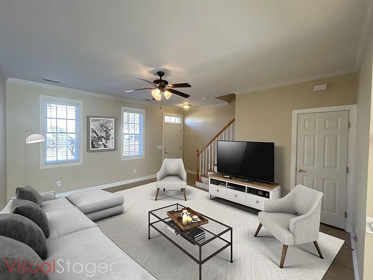 5619 Fetzer Ave NW — Photo 2