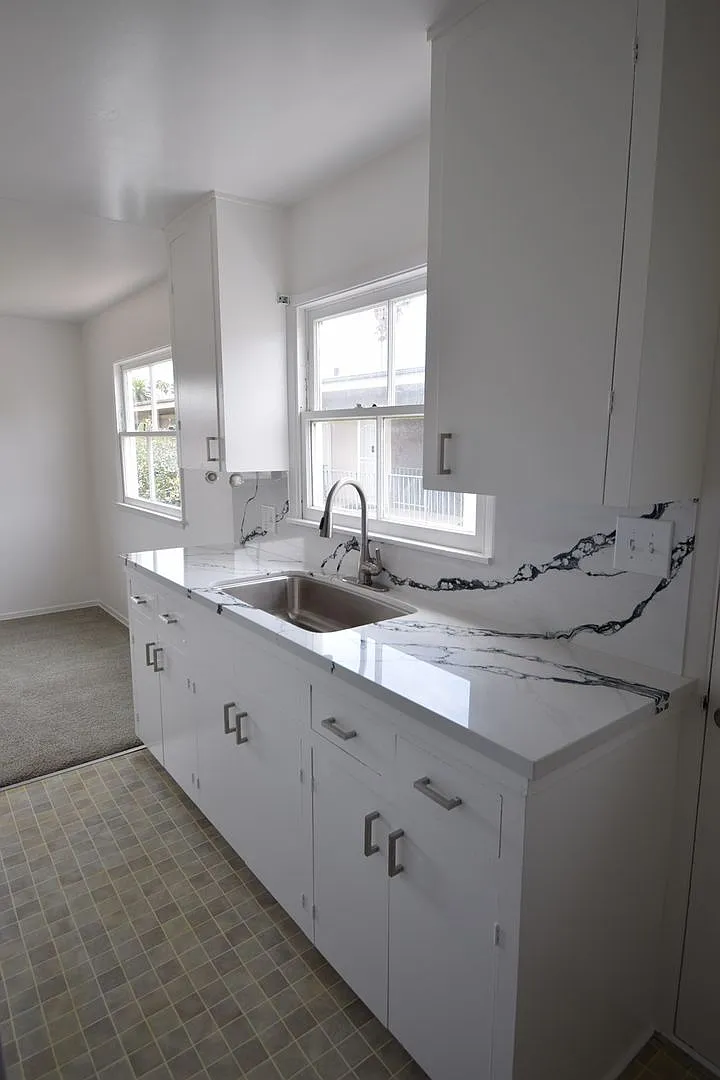 1422 Stanford Street — Photo 4