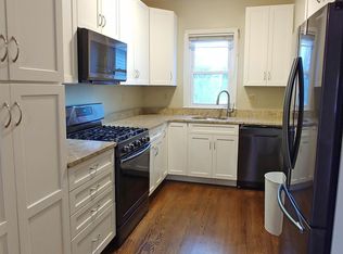 135 Walnut St APT 2, Somerville, MA 02145