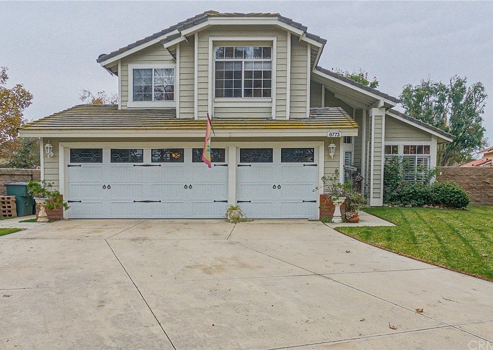 1st image of 6773 Groves Ct