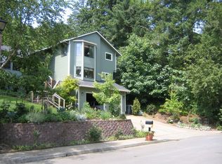 18040 Upper Midhill Dr, West Linn, OR