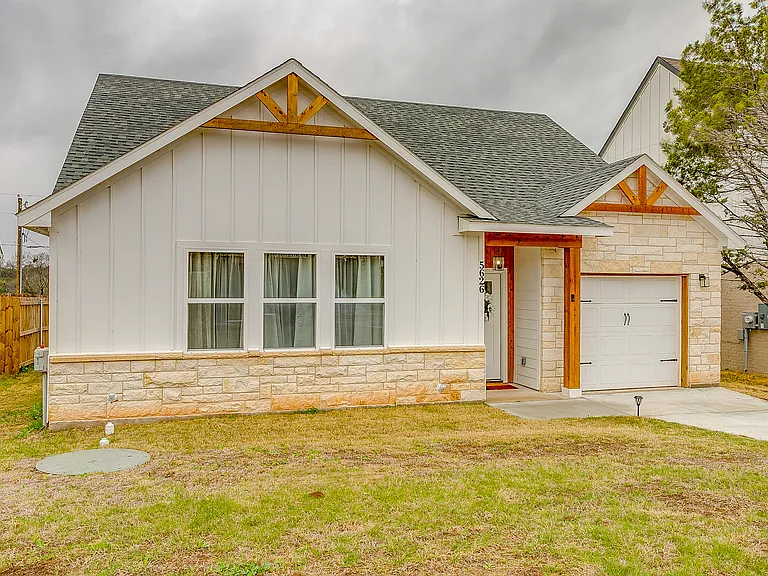 5626 Barkridge Dr — Photo 15