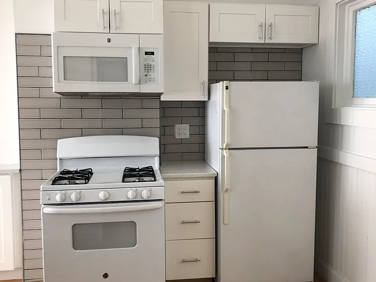 56 Portsmouth St #3 — Photo 31