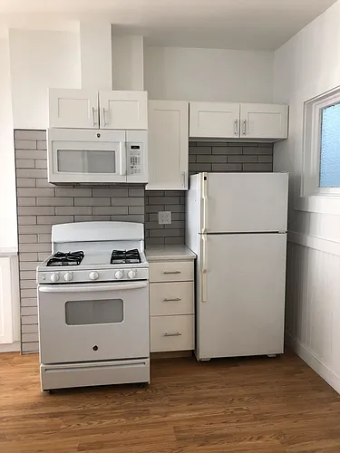 56 Portsmouth St Photo 1