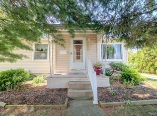 17028 Reno St, Riverview, MI 48193