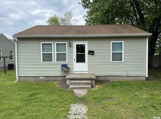 3 Court B, Herrin, IL 62948