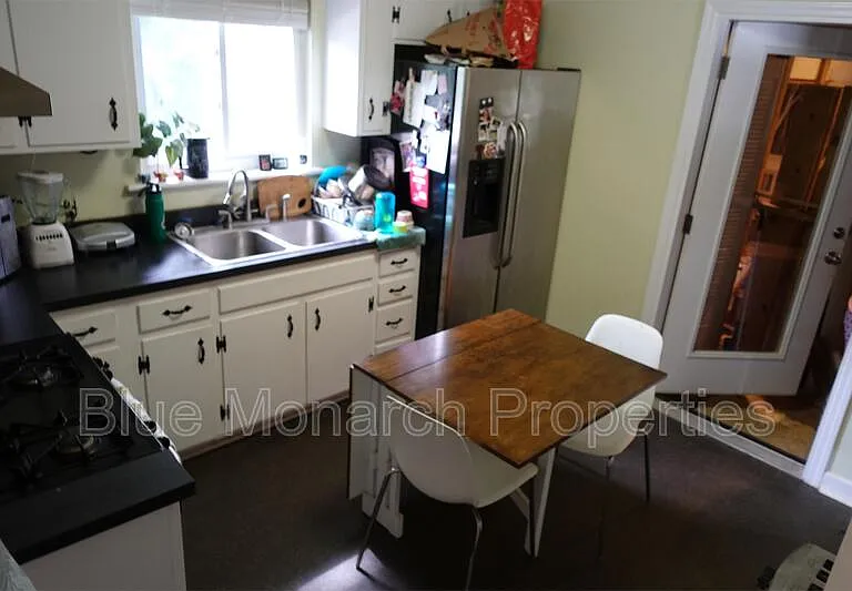 312 Bryte St — Photo 12