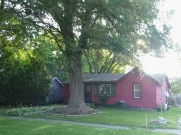23915 Ivy St, Schneider, IN 46376