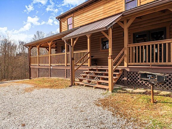 9th image of this home