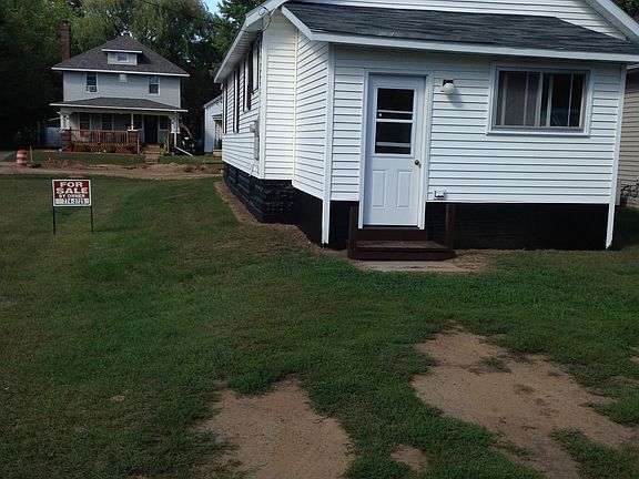 2nd image of 1515 W Hughitt St