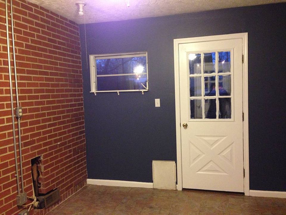 2nd image of 707 Sycamore St