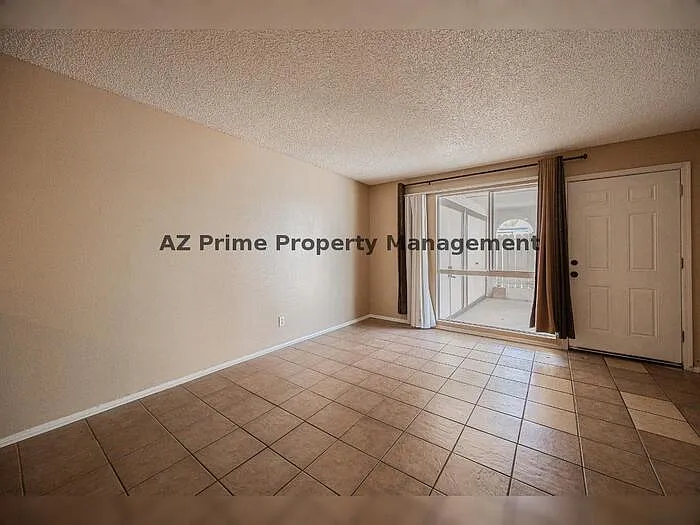 720 S Dobson Rd #10 — Photo 11