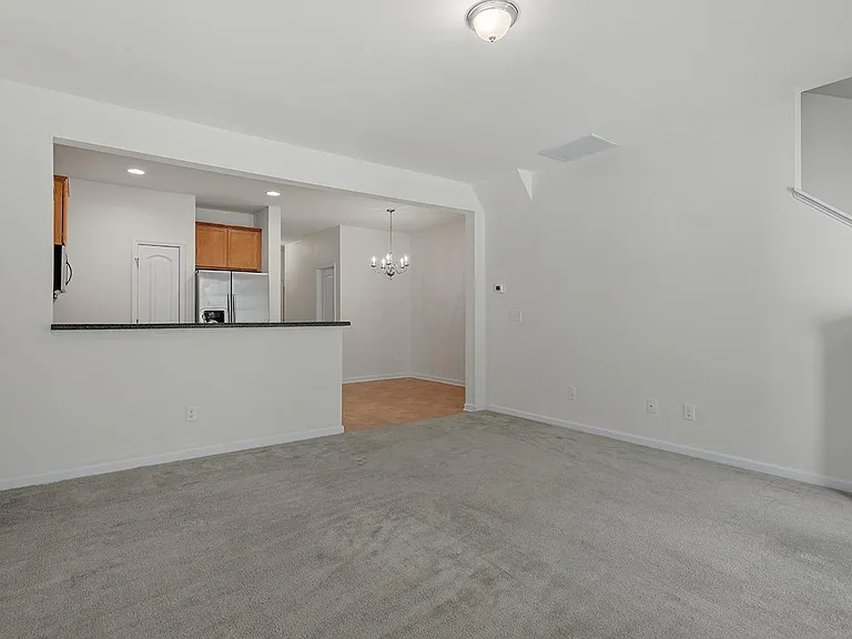 731 Maypearl Ln — Photo 10