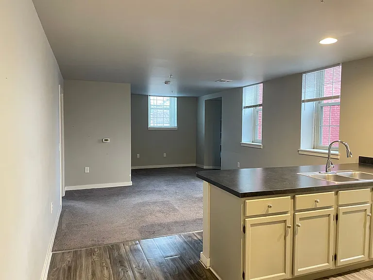 Welcome to Rosenwald Apartments - From Studios to 2 bedrooms Located in Downtown Lancaster! — Photo 26