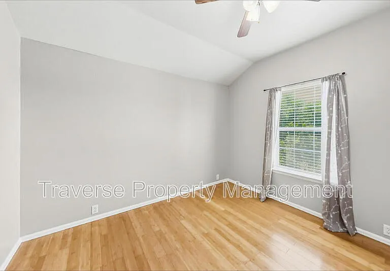8440 Asheville Ln — Photo 14