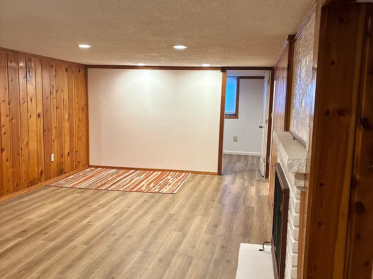 3017 Silver Lake Rd — Photo 14