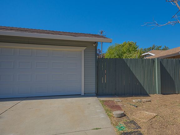 5th image of 7404 Balfour Way