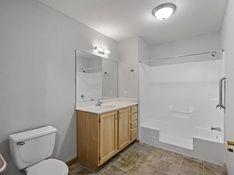 Creekside Commons Apartments — Photo 71