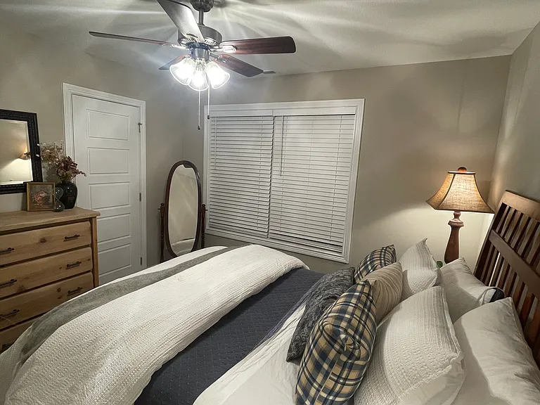121 Ardell Dr — Photo 15