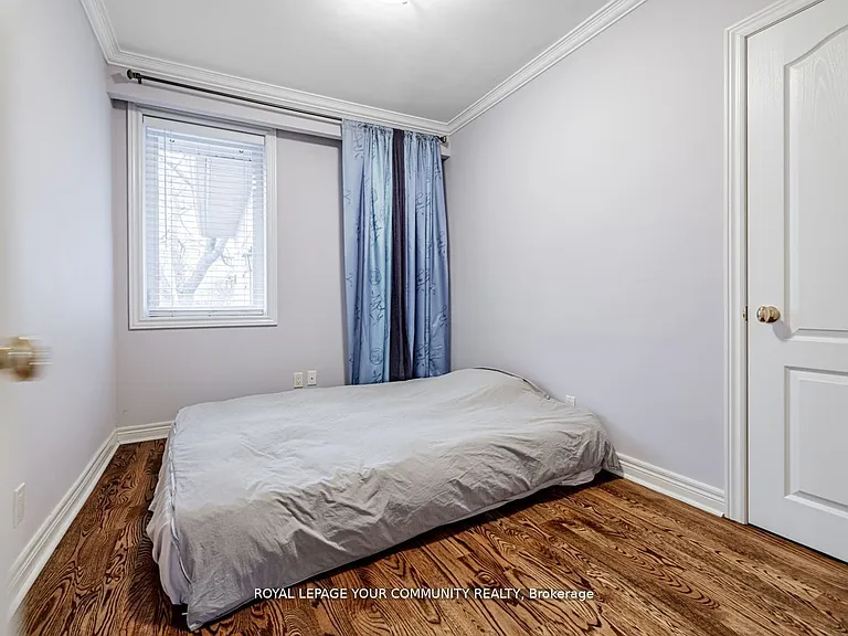 9 Robson Pl E — Photo 25