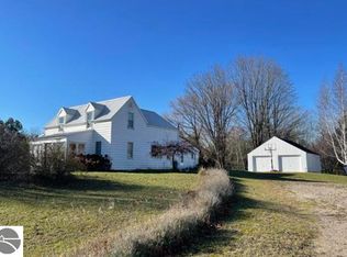 3574 Crofton Rd SW, Kalkaska, MI 49646