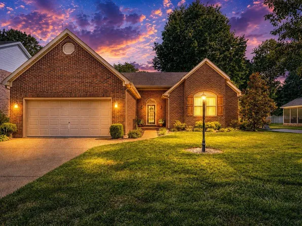 3213 Roselawn Dr, Evansville, IN 47711