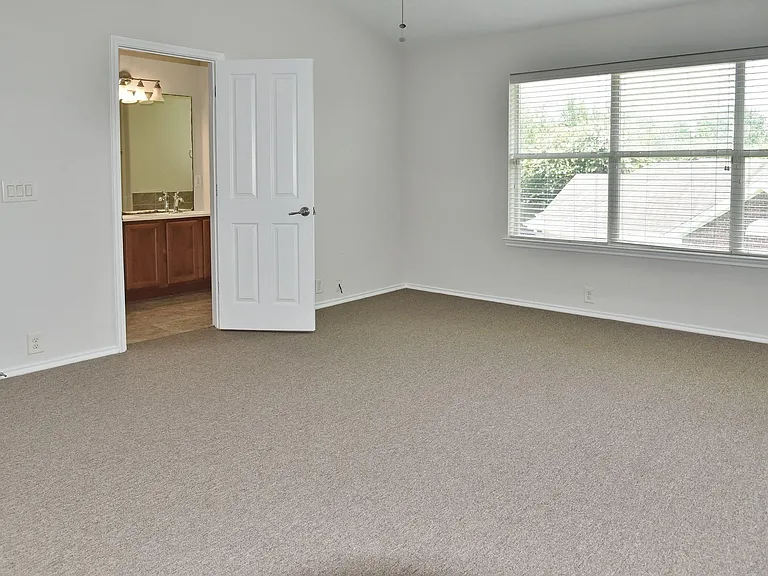 13600 Breton Ridge St #20B — Photo 23