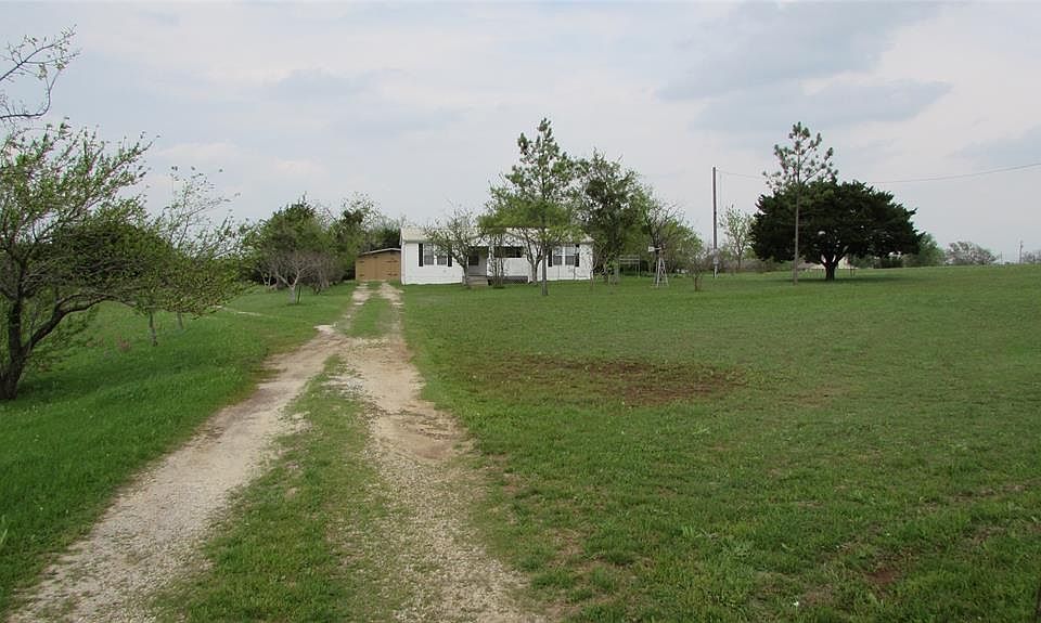 1st image of 5509 Comanche Dr
