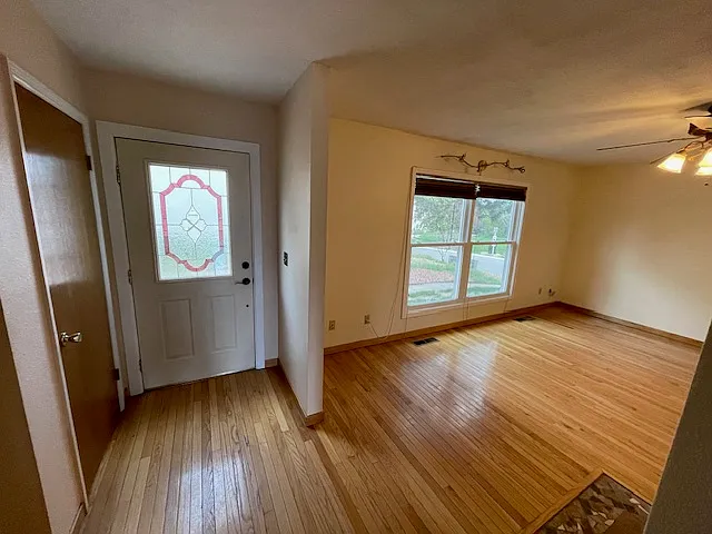 343 Raspberry Ln — Photo 6