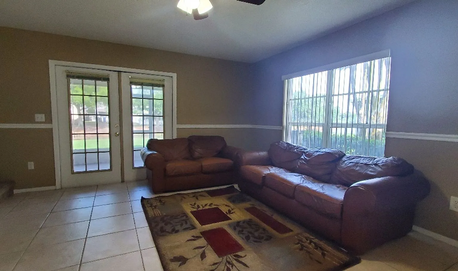 Beautiful 2-Bedroom, 3-Bathroom Townhome in Brandon — Photo 3