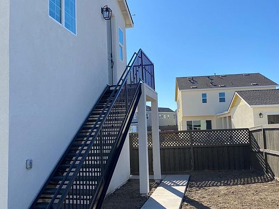 3rd image of 3144 Ellis Town Dr