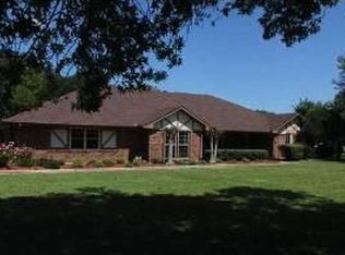 5423 Coach Rd, Bossier City, LA 71111