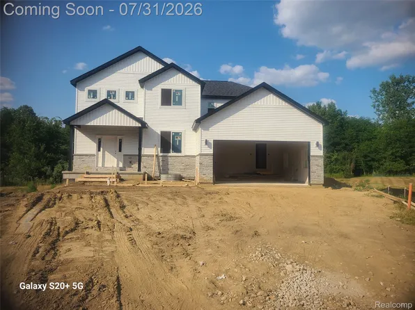 7231 River Rock Dr, Davison, MI 48423