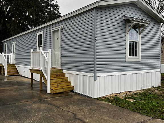 3rd image of 4900 SE 102nd Pl