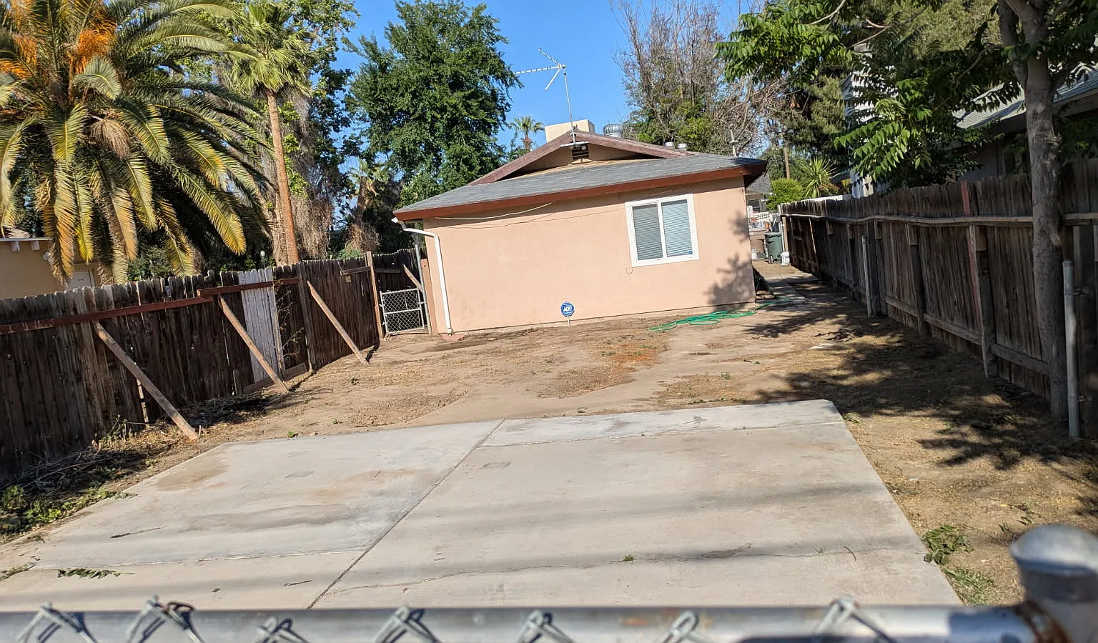 2 bed, 852 sqft, $1,550 — Photo 2