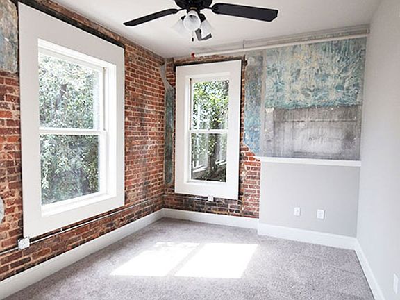 3rd image of 249 Magnolia St APT 206