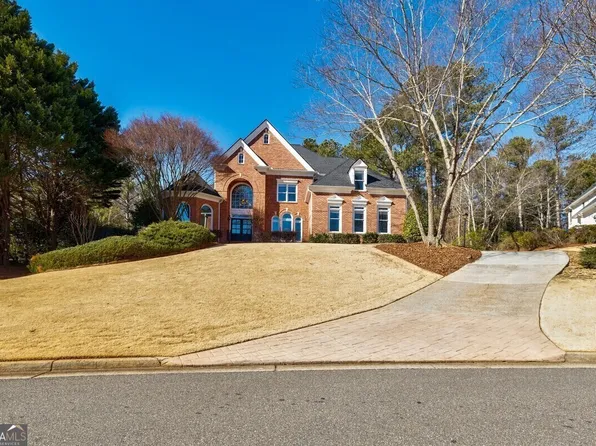 1610 Queensland Ct, Alpharetta, GA 30005