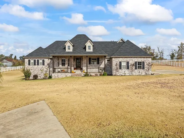 6778 Western Trails Dr, Springdale, AR 72762