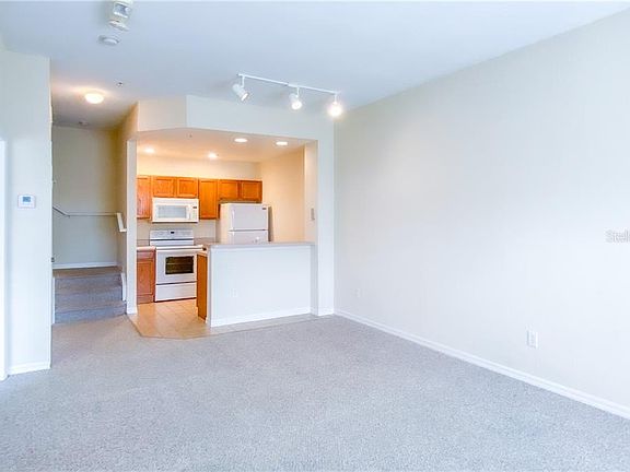 2nd image of 2614 Lodi Cir APT 105