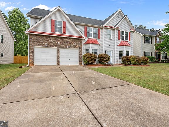 4th image of 202 Summergate Ln