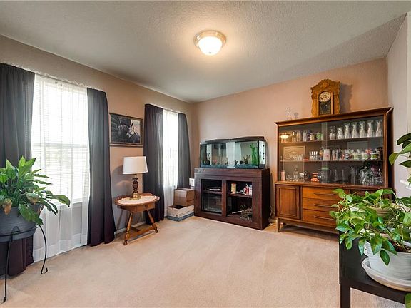 5th image of 1101 Golden Meadow Trl