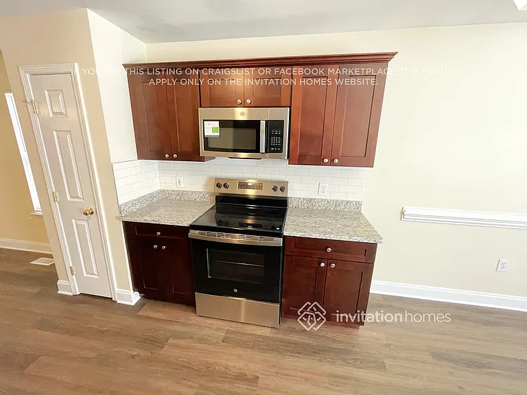 204 Christianna Ct NW — Photo 6