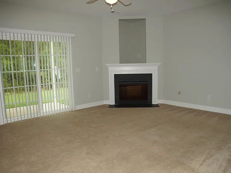 2344 Chavis Dr #B — Photo 8