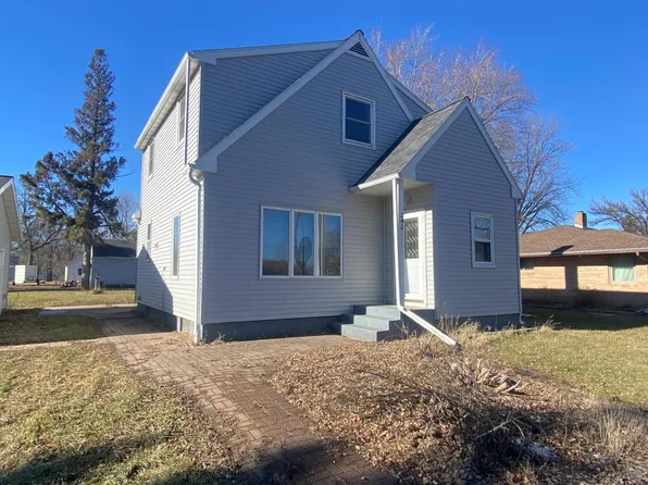 240 Elm St, Clements, MN 56224