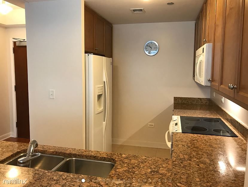 1st image of 130 N Garland Ct APT 1910